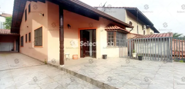 Casa com 2 Quartos para alugar, 145m² no Centro, Ribeirão Pires