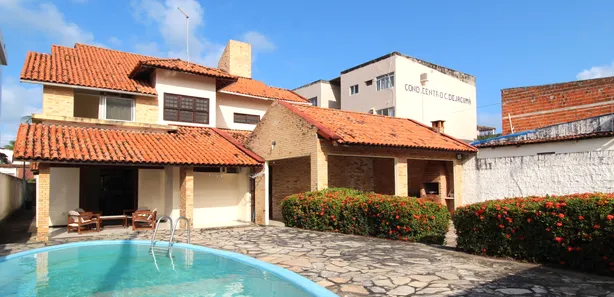 Sobrado com 5 Quartos à venda, 315m² no Jacumã, Conde