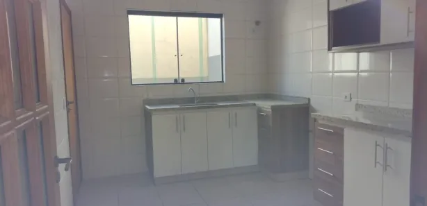 Casa de Condomínio com 3 Quartos para alugar, 100m² no Jardim Santa Izabel, Cotia