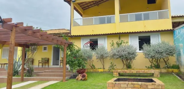 Fazenda / Sítio / Chácara com 4 Quartos à venda, 350m² no Rasa, Armação dos Búzios