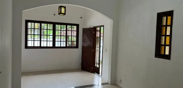 Casa com 3 Quartos à venda, 2800m² no Castelanea, Petrópolis
