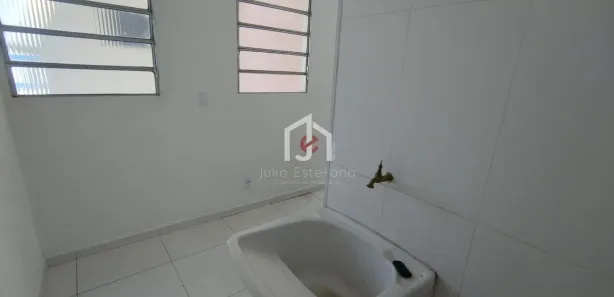 Apartamento com 2 Quartos para venda ou aluguel, 61m² no Conjunto Habitacional Terra dos Ipês II (Fase I), Pindamonhangaba