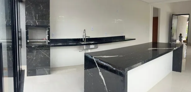 Casa de Condomínio com 3 Quartos à venda, 143m² no Rosa de Leiria Condomínio Horizontal, Goianira