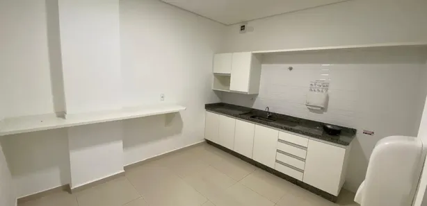 Loja / Salão / Ponto Comercial para alugar, 209m² no Centro, Cascavel