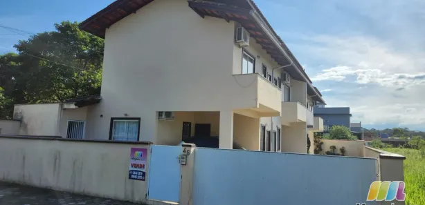 Sobrado com 2 Quartos à venda, 85m² no Rocio Grande, São Francisco do Sul