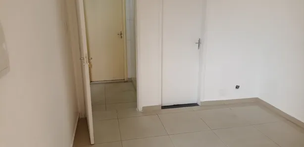 Conjunto Comercial / Sala para alugar, 25m² no Centro, Duque de Caxias