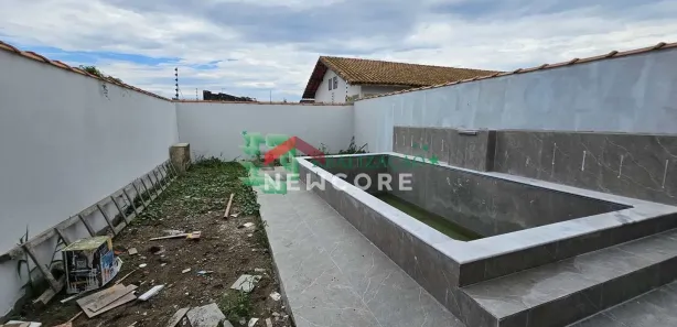 Casa com 2 Quartos à venda, 70m² no Balneario Palmeiras, Mongaguá