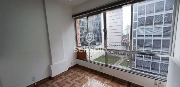 Conjunto Comercial / Sala para alugar, 29m² no Centro, Niterói