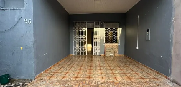 Casa com 1 Quarto para alugar, 200m² no Prainha, Santarém