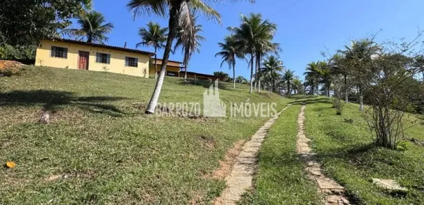 Fazenda / Sítio / Chácara com 4 Quartos à venda, 10000m² no Papucaia, Cachoeiras de Macacu