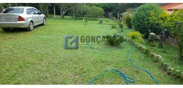 Fazenda / Sítio / Chácara com 3 Quartos à venda, 120m² no Várzea de Baixo, Sarapuí