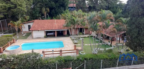 Fazenda / Sítio / Chácara com 4 Quartos à venda, 2057m² no , Mairinque