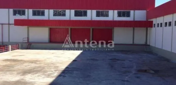 Galpão / Depósito / Armazém à venda, 4000m² no Boneca do Iguaçu, São José dos Pinhais