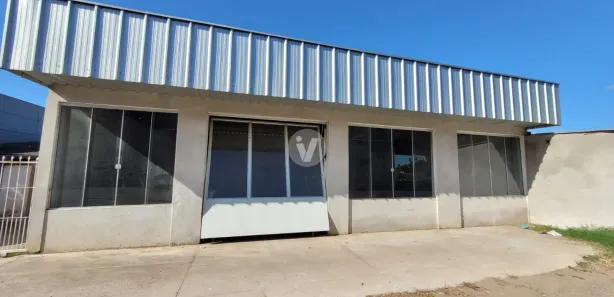 Galpão / Depósito / Armazém com 1 Quarto à venda, 260m² no Juscelino Kubitschek, Santa Maria