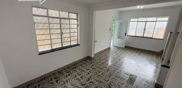 Sobrado com 3 Quartos para alugar, 130m² no Embaré, Santos