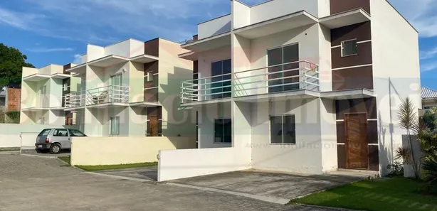 Casa com 2 Quartos à venda, 84m² no Parque Hotel, Araruama