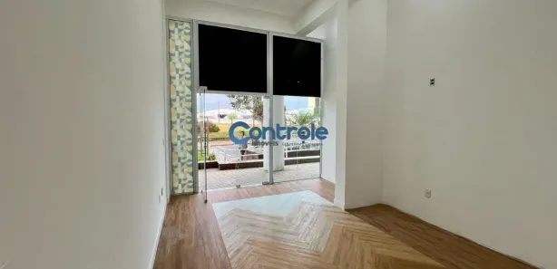 Loja / Salão / Ponto Comercial à venda, 30m² no Rio Caveiras, Biguaçu