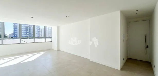 Conjunto Comercial / Sala para alugar, 50m² no Centro, São Vicente