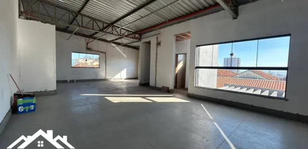 Loja / Salão / Ponto Comercial à venda, 320m² no Vila São João, Limeira