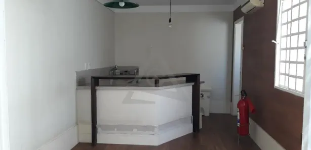 Prédio Inteiro com 1 Quarto para venda ou aluguel, 174m² no Cambuí, Campinas