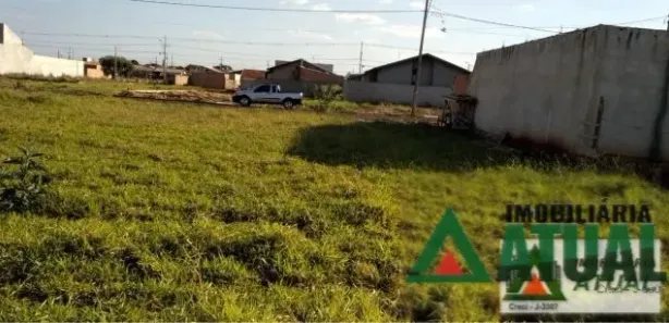 Terreno / Lote / Condomínio à venda, 267m² no Jardim Caviúna, Rolândia