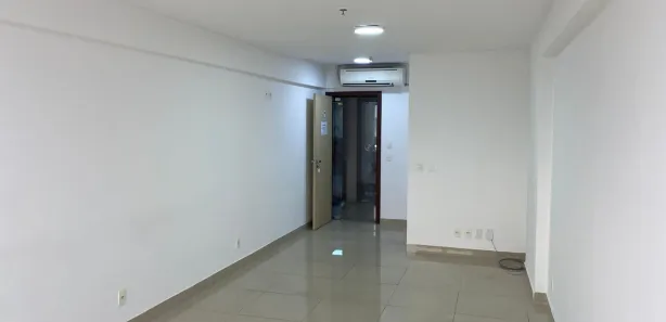 Conjunto Comercial / Sala para alugar, 36m² no Centro, Nova Iguaçu