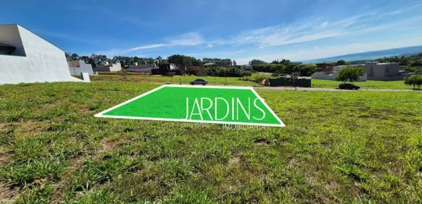Terreno / Lote / Condomínio à venda, 288m² no , Cravinhos