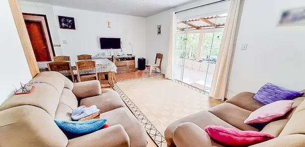 Fazenda / Sítio / Chácara com 3 Quartos à venda, 120m² no Roseira, Campina Grande do Sul