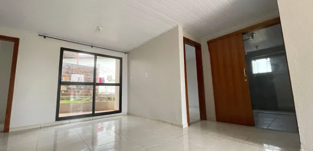 Casa com 2 Quartos para alugar, 90m² no Passo dos Fortes, Chapecó