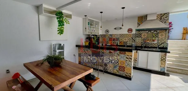 Casa de Condomínio com 4 Quartos à venda, 190m² no Maria Paula, Niterói