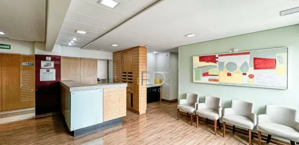 Andar / Laje corporativa para alugar, 300m² no Vila Ipiranga, Londrina