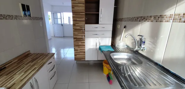 Casa com 2 Quartos para alugar, 60m² no Pau Amarelo, Paulista