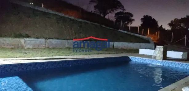 Fazenda / Sítio / Chácara com 2 Quartos à venda, 100m² no , Igaratá