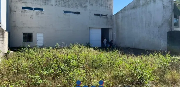 Galpão / Depósito / Armazém à venda, 300m² no , Pontal do Paraná