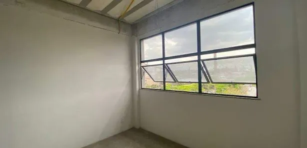 Conjunto Comercial / Sala para alugar, 20m² no Água Limpa, Volta Redonda