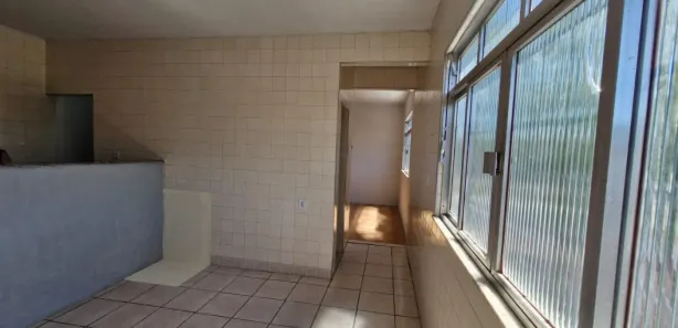 Kitnet com 1 Quarto para alugar, 40m² no Galo Branco, São Gonçalo