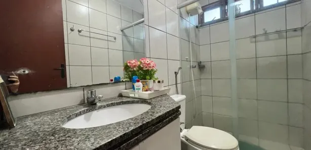 Casa de Condomínio com 3 Quartos à venda, 132m² no Zoobotânico, Teresina