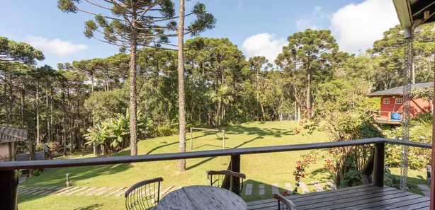 Fazenda / Sítio / Chácara com 3 Quartos à venda, 375m² no Ólhos d'Água, Campina Grande do Sul