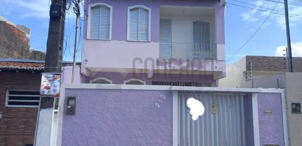Casa com 4 Quartos à venda, 185m² no Grageru, Aracaju