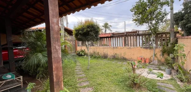 Casa com 4 Quartos para alugar, 247m² no Jardim Atlântico Leste (Itaipuaçu), Maricá