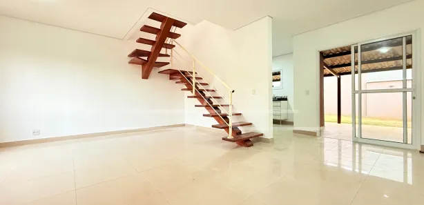 Casa com 3 Quartos para alugar, 100m² no Vila Mota, Bragança Paulista
