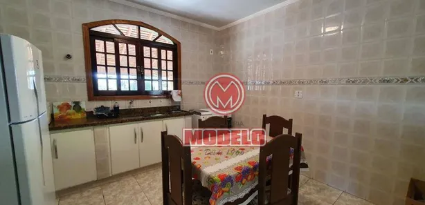 Fazenda / Sítio / Chácara com 3 Quartos à venda, 160m² no Colinas do Piracicaba (Ártemis), Piracicaba