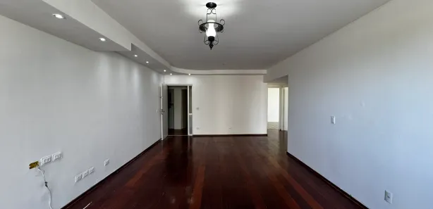 Apartamento com 3 Quartos para alugar, 128m² no Centro, Jaboatão dos Guararapes