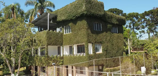 Fazenda / Sítio / Chácara com 8 Quartos à venda, 1200m² no Ibiúna, Ibiúna
