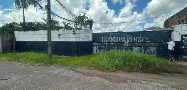 Garagem com 3 Quartos à venda, 2000m² no Benfica, Benevides