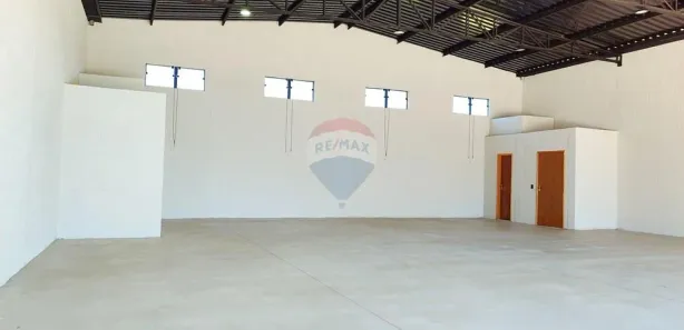 Galpão / Depósito / Armazém para alugar, 210m² no Condomínio Villa Verde Bragança, Bragança Paulista