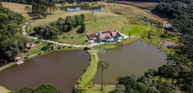 Fazenda / Sítio / Chácara com 8 Quartos à venda, 800m² no Marapicu, Nova Iguaçu