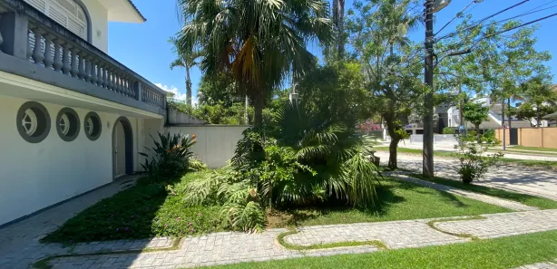 Casa de Condomínio com 4 Quartos para alugar, 400m² no Riviera, Bertioga