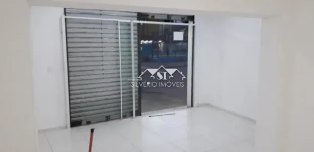 Loja / Salão / Ponto Comercial com 3 Quartos à venda, 259m² no Jardim Vila Nova, Duque de Caxias