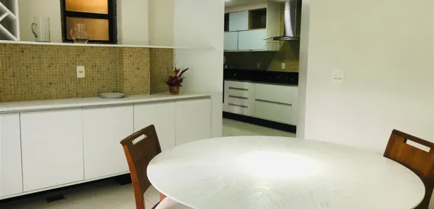 Loja / Salão / Ponto Comercial com 3 Quartos à venda, 138m² no Várzea, Teresópolis